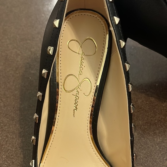 Jessica Simpson heels - Picture 3 of 3